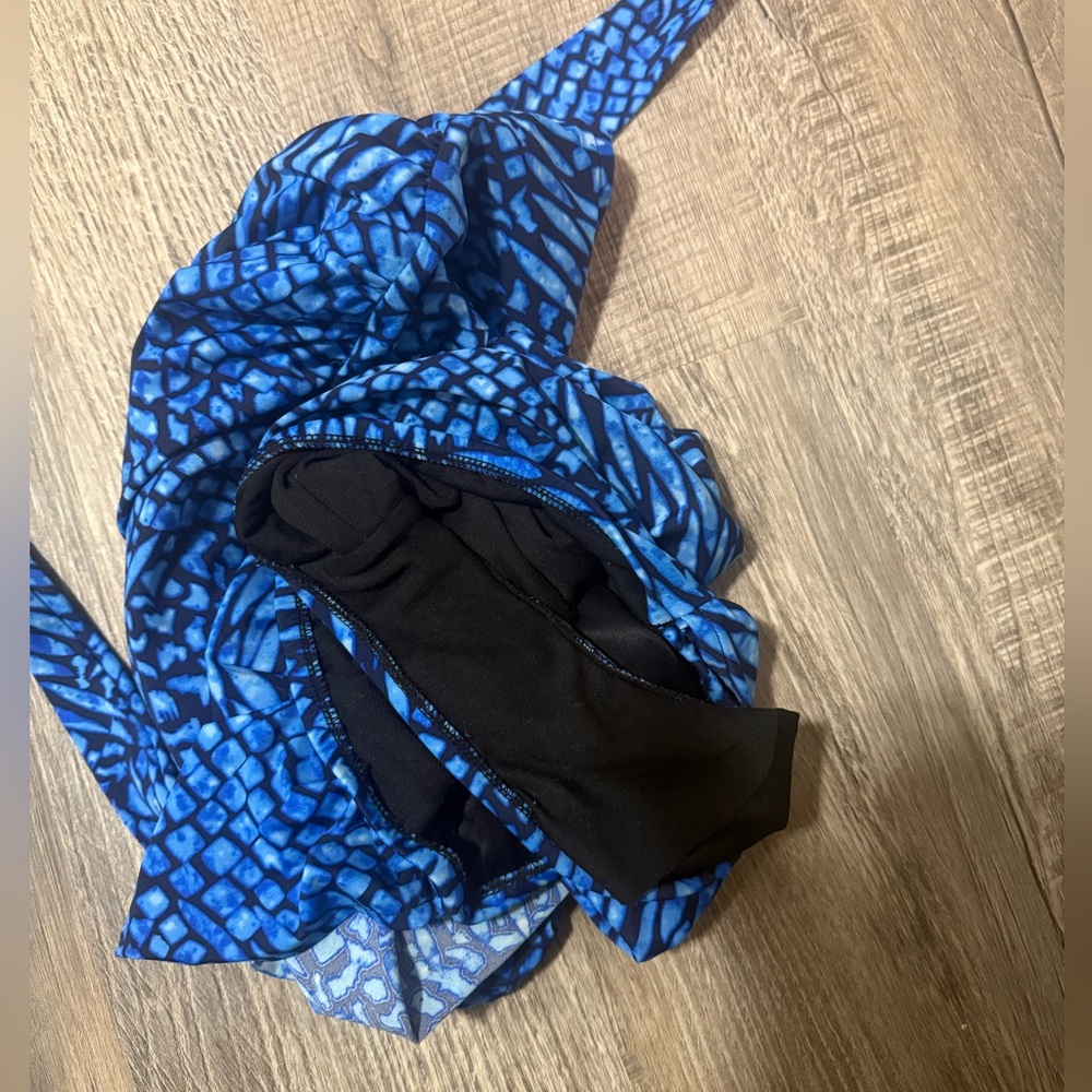 Blue Patterned One Piece Swimsuit - Picture 5 of 5